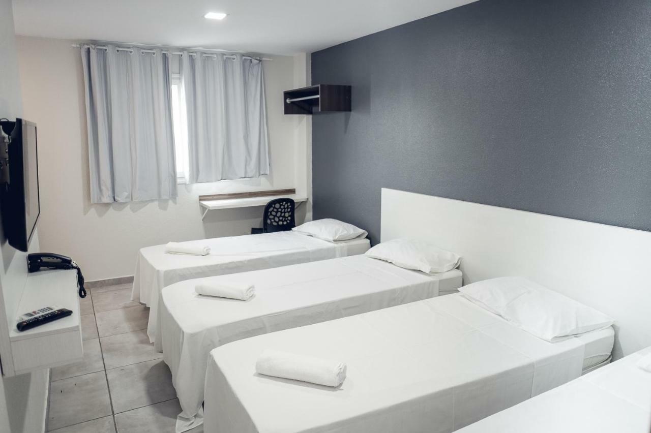 Rota 232 Hotel การัวรู ภายนอก รูปภาพ